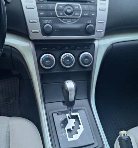 Черный Мазда 6, объемом двигателя 2 л и пробегом 160 тыс. км за 6800 $, фото 8 на Automoto.ua