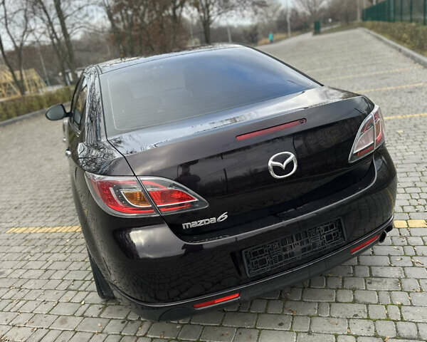 Черный Мазда 6, объемом двигателя 1.8 л и пробегом 238 тыс. км за 6800 $, фото 9 на Automoto.ua