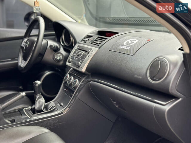 Черный Мазда 6, объемом двигателя 2 л и пробегом 253 тыс. км за 6500 $, фото 52 на Automoto.ua