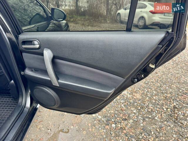 Черный Мазда 6, объемом двигателя 2 л и пробегом 264 тыс. км за 6990 $, фото 20 на Automoto.ua