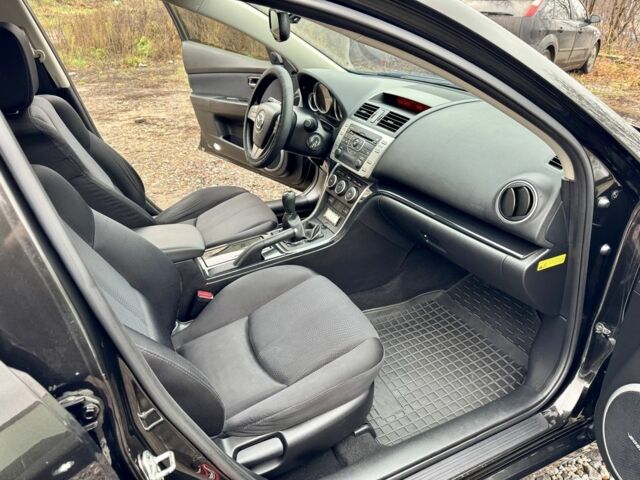 Черный Мазда 6, объемом двигателя 2 л и пробегом 264 тыс. км за 6890 $, фото 20 на Automoto.ua