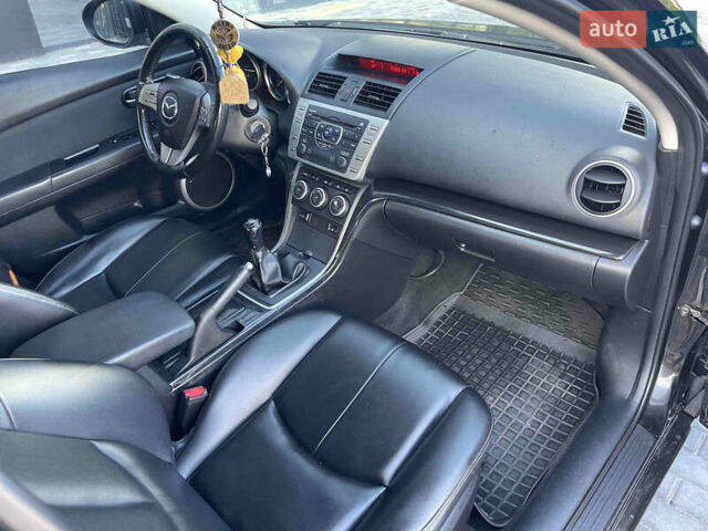 Чорний Мазда 6, об'ємом двигуна 2 л та пробігом 250 тис. км за 6000 $, фото 11 на Automoto.ua