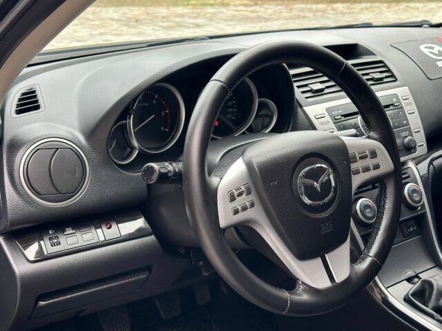 Черный Мазда 6, объемом двигателя 2 л и пробегом 253 тыс. км за 6500 $, фото 8 на Automoto.ua