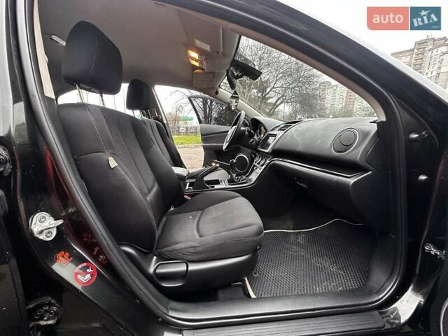 Черный Мазда 6, объемом двигателя 1.8 л и пробегом 236 тыс. км за 4999 $, фото 24 на Automoto.ua