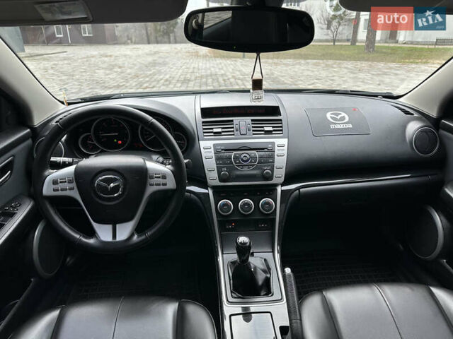 Черный Мазда 6, объемом двигателя 2 л и пробегом 253 тыс. км за 6500 $, фото 45 на Automoto.ua