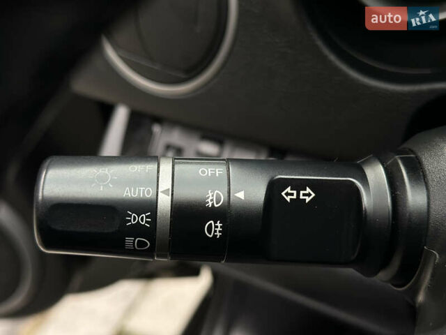 Черный Мазда 6, объемом двигателя 2 л и пробегом 253 тыс. км за 6500 $, фото 39 на Automoto.ua