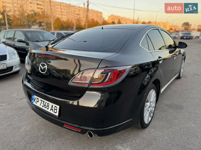 Черный Мазда 6, объемом двигателя 2 л и пробегом 256 тыс. км за 7500 $, фото 6 на Automoto.ua