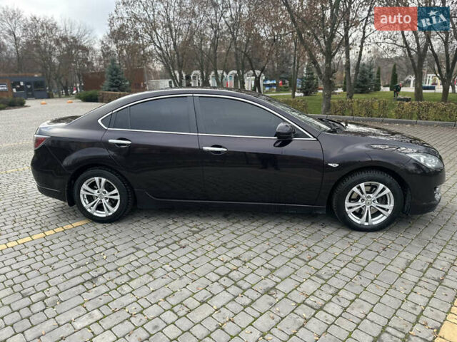 Черный Мазда 6, объемом двигателя 1.8 л и пробегом 238 тыс. км за 6800 $, фото 6 на Automoto.ua