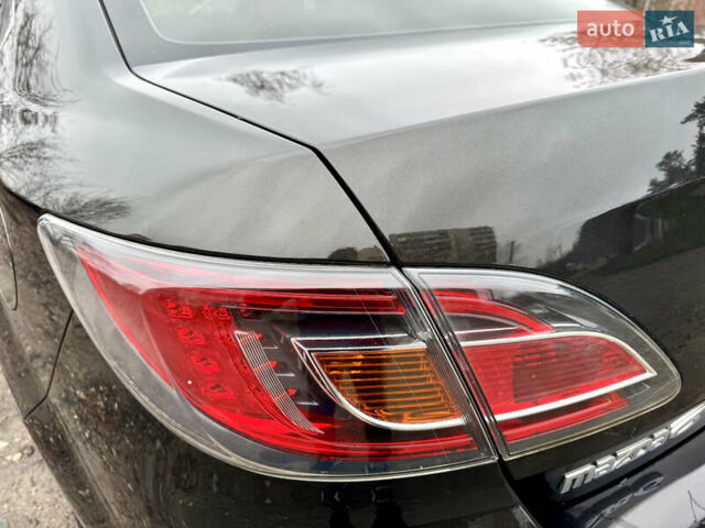 Черный Мазда 6, объемом двигателя 2 л и пробегом 264 тыс. км за 6990 $, фото 10 на Automoto.ua