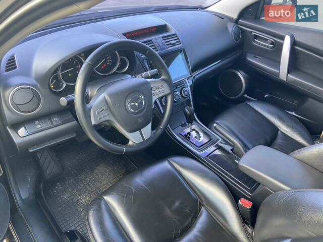 Черный Мазда 6, объемом двигателя 2 л и пробегом 180 тыс. км за 7700 $, фото 8 на Automoto.ua