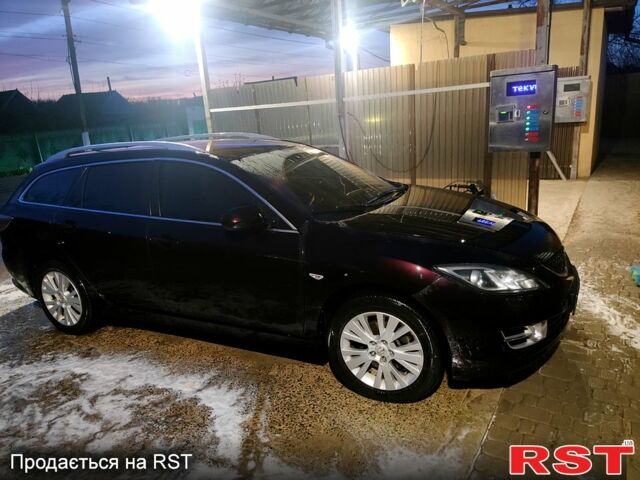 Черный Мазда 6, объемом двигателя 2 л и пробегом 225 тыс. км за 7000 $, фото 4 на Automoto.ua