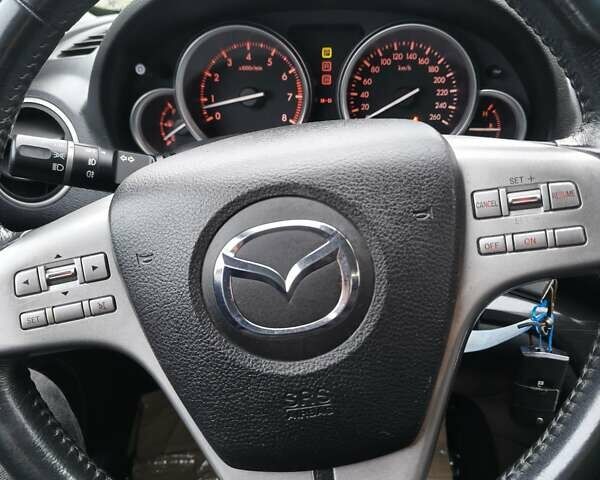 Черный Мазда 6, объемом двигателя 2 л и пробегом 280 тыс. км за 7400 $, фото 11 на Automoto.ua