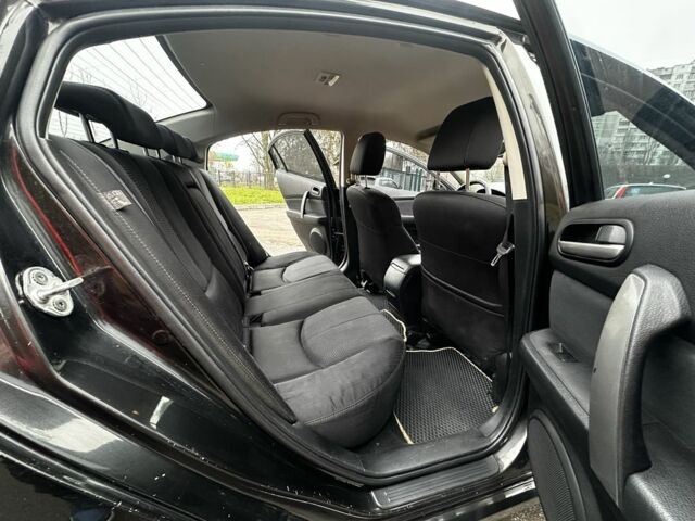 Чорний Мазда 6, об'ємом двигуна 1.8 л та пробігом 230 тис. км за 4999 $, фото 10 на Automoto.ua