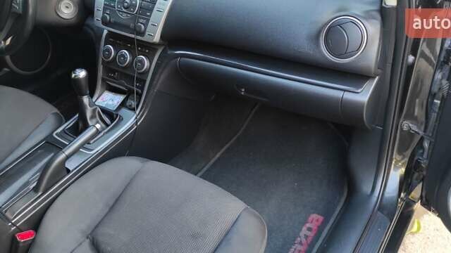 Чорний Мазда 6, об'ємом двигуна 2 л та пробігом 163 тис. км за 6600 $, фото 17 на Automoto.ua