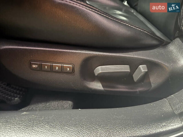 Черный Мазда 6, объемом двигателя 2.5 л и пробегом 250 тыс. км за 6450 $, фото 14 на Automoto.ua