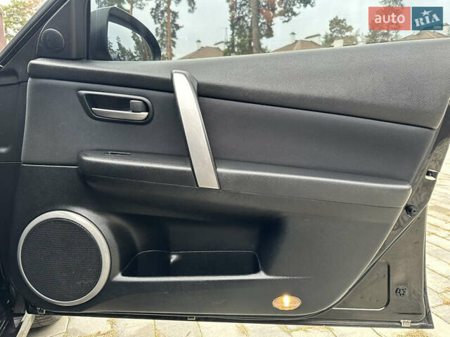 Черный Мазда 6, объемом двигателя 2 л и пробегом 253 тыс. км за 6500 $, фото 50 на Automoto.ua