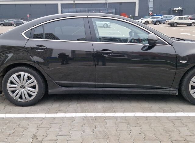 Черный Мазда 6, объемом двигателя 2 л и пробегом 142 тыс. км за 8100 $, фото 3 на Automoto.ua