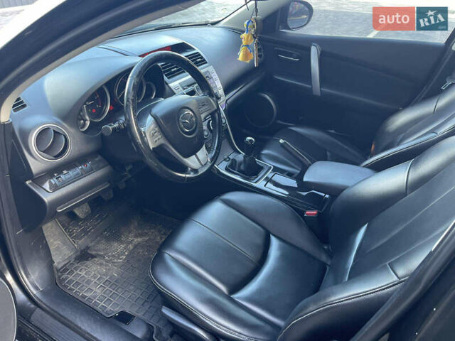 Чорний Мазда 6, об'ємом двигуна 2 л та пробігом 250 тис. км за 6000 $, фото 7 на Automoto.ua