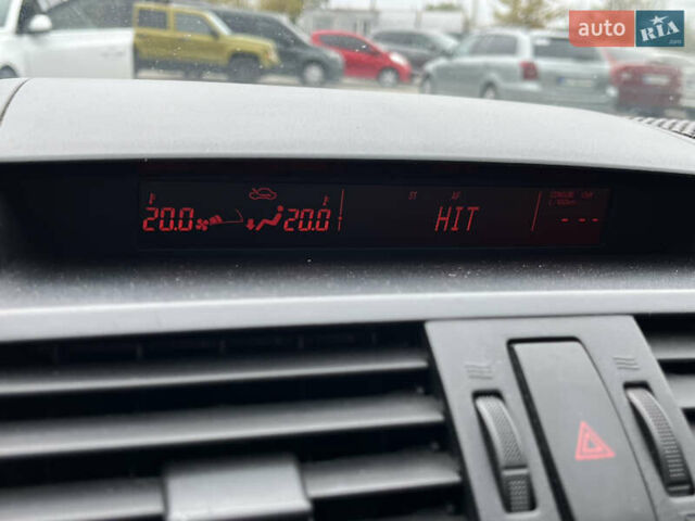 Чорний Мазда 6, об'ємом двигуна 1.8 л та пробігом 191 тис. км за 6499 $, фото 4 на Automoto.ua
