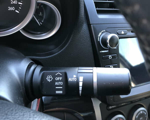 Черный Мазда 6, объемом двигателя 2 л и пробегом 119 тыс. км за 9200 $, фото 21 на Automoto.ua