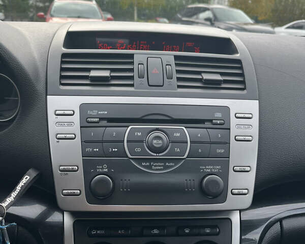 Черный Мазда 6, объемом двигателя 2 л и пробегом 174 тыс. км за 6800 $, фото 24 на Automoto.ua