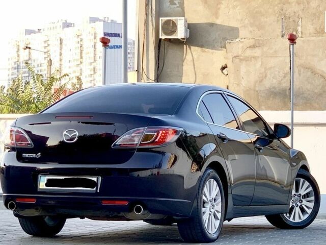 Черный Мазда 6, объемом двигателя 2 л и пробегом 189 тыс. км за 3300 $, фото 3 на Automoto.ua