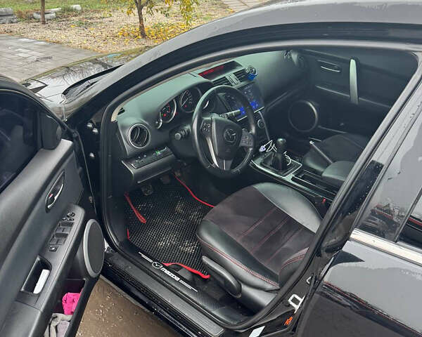 Чорний Мазда 6, об'ємом двигуна 1.8 л та пробігом 212 тис. км за 7800 $, фото 2 на Automoto.ua