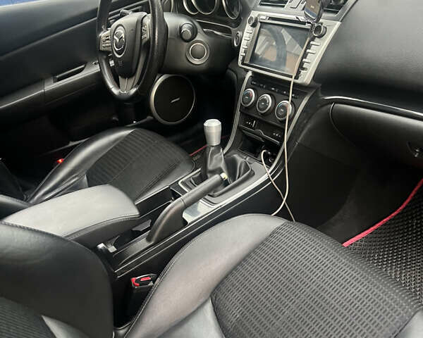 Чорний Мазда 6, об'ємом двигуна 2.49 л та пробігом 312 тис. км за 6200 $, фото 3 на Automoto.ua