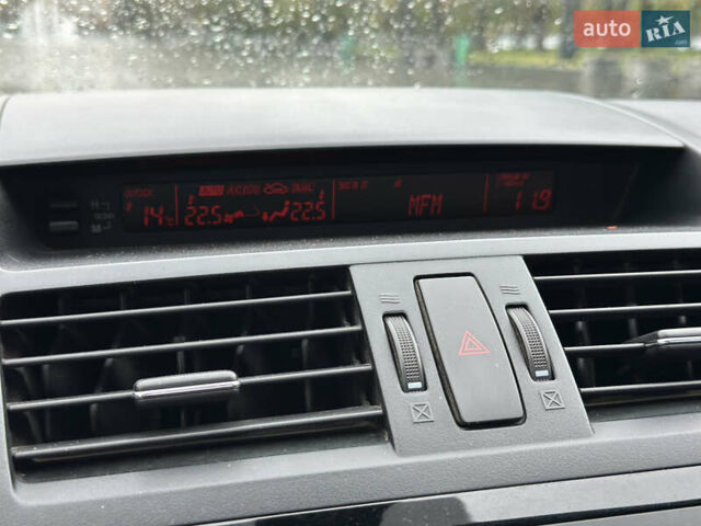 Черный Мазда 6, объемом двигателя 2 л и пробегом 169 тыс. км за 8200 $, фото 28 на Automoto.ua