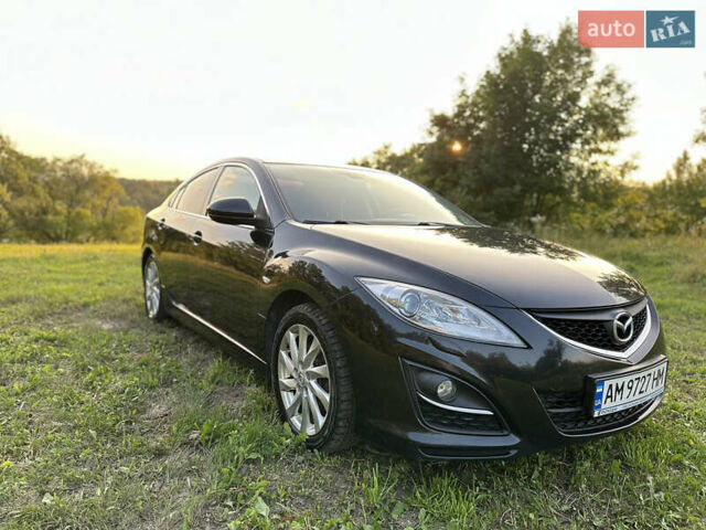 Черный Мазда 6, объемом двигателя 2 л и пробегом 247 тыс. км за 6950 $, фото 7 на Automoto.ua