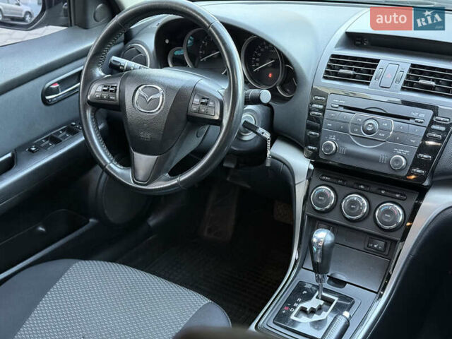 Черный Мазда 6, объемом двигателя 2 л и пробегом 169 тыс. км за 7950 $, фото 30 на Automoto.ua