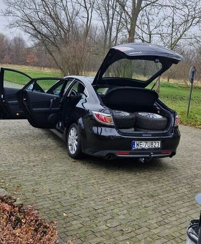 Черный Мазда 6, объемом двигателя 2 л и пробегом 215 тыс. км за 1900 $, фото 5 на Automoto.ua