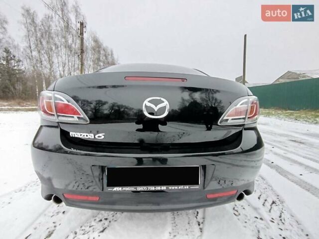 Черный Мазда 6, объемом двигателя 2 л и пробегом 180 тыс. км за 7800 $, фото 4 на Automoto.ua