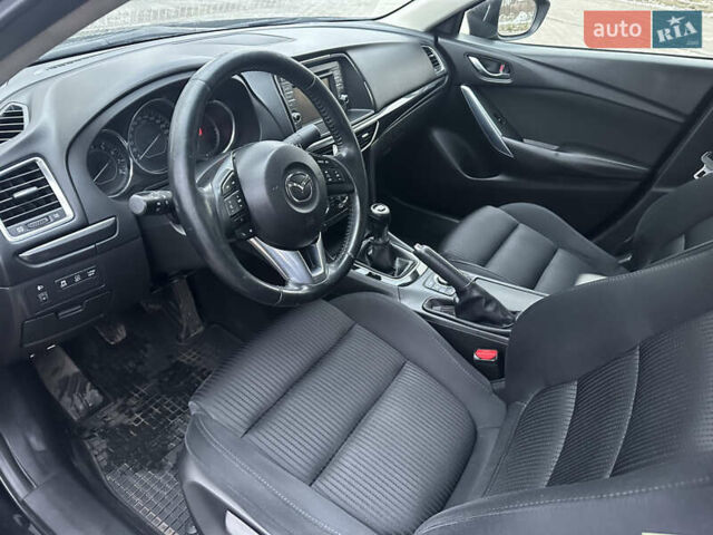 Черный Мазда 6, объемом двигателя 2 л и пробегом 130 тыс. км за 10100 $, фото 4 на Automoto.ua
