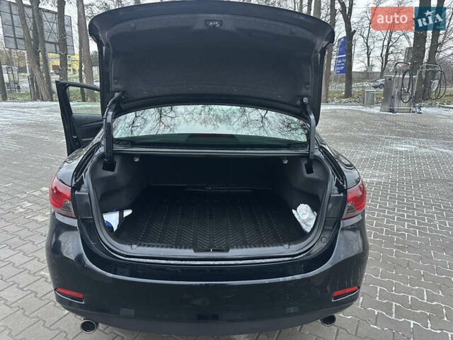 Черный Мазда 6, объемом двигателя 2 л и пробегом 130 тыс. км за 10100 $, фото 8 на Automoto.ua