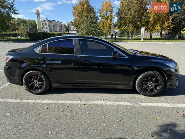 Черный Мазда 6, объемом двигателя 1.8 л и пробегом 195 тыс. км за 8000 $, фото 2 на Automoto.ua