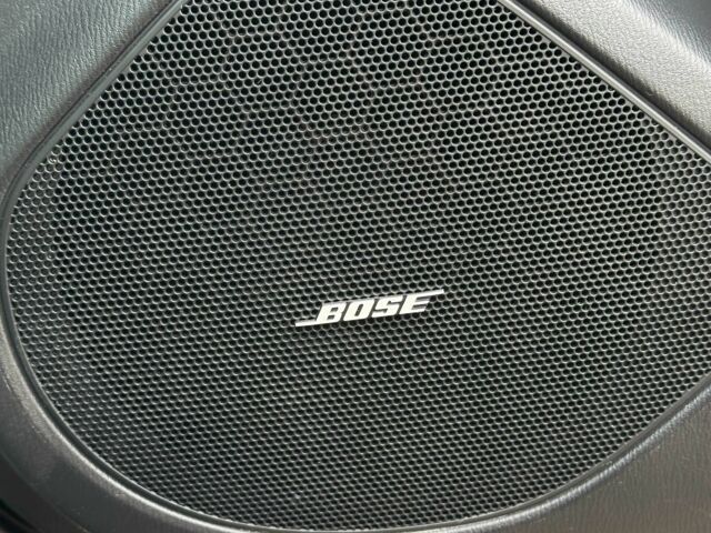 Чорний Мазда 6, об'ємом двигуна 2.2 л та пробігом 188 тис. км за 12000 $, фото 16 на Automoto.ua