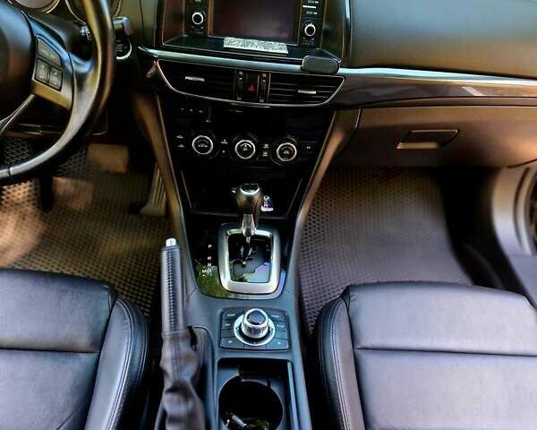 Черный Мазда 6, объемом двигателя 2.49 л и пробегом 175 тыс. км за 12200 $, фото 14 на Automoto.ua