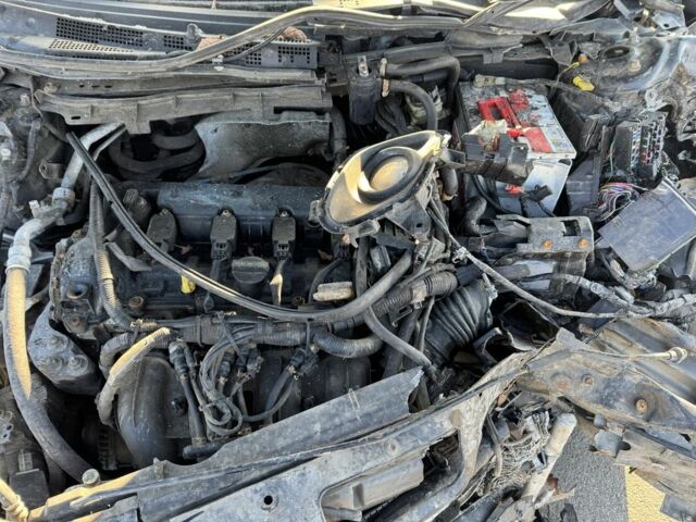 Черный Мазда 6, объемом двигателя 2.5 л и пробегом 240 тыс. км за 3799 $, фото 12 на Automoto.ua