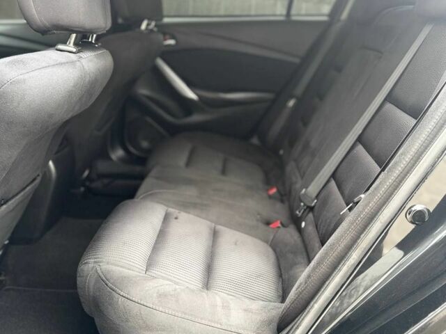 Чорний Мазда 6, об'ємом двигуна 0 л та пробігом 174 тис. км за 10699 $, фото 7 на Automoto.ua