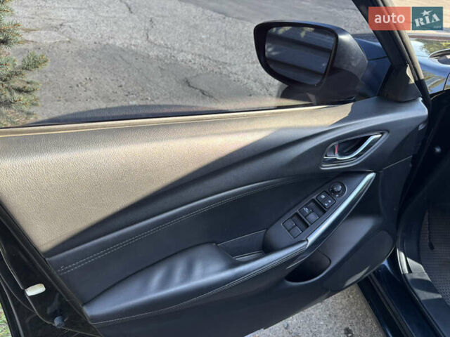 Черный Мазда 6, объемом двигателя 2.49 л и пробегом 167 тыс. км за 10500 $, фото 10 на Automoto.ua