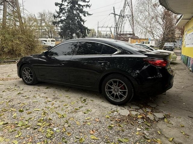 Чорний Мазда 6, об'ємом двигуна 0 л та пробігом 180 тис. км за 9800 $, фото 4 на Automoto.ua