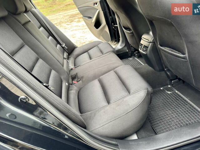 Чорний Мазда 6, об'ємом двигуна 2 л та пробігом 152 тис. км за 13500 $, фото 9 на Automoto.ua