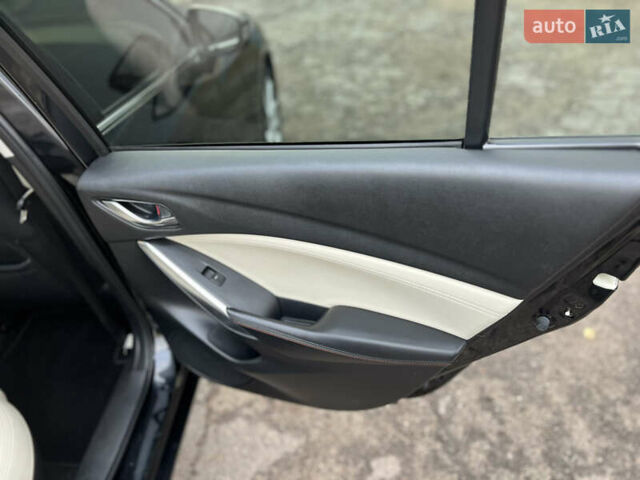 Черный Мазда 6, объемом двигателя 2.49 л и пробегом 135 тыс. км за 14500 $, фото 12 на Automoto.ua