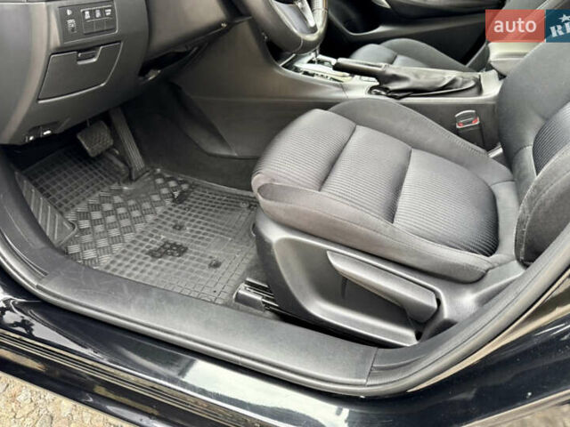 Чорний Мазда 6, об'ємом двигуна 2 л та пробігом 152 тис. км за 13500 $, фото 13 на Automoto.ua