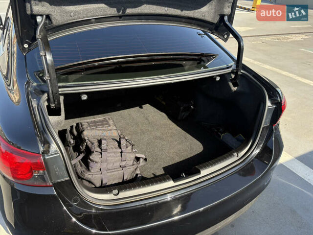 Черный Мазда 6, объемом двигателя 2.49 л и пробегом 215 тыс. км за 12500 $, фото 9 на Automoto.ua