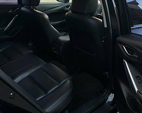 Черный Мазда 6, объемом двигателя 2.5 л и пробегом 280 тыс. км за 10200 $, фото 11 на Automoto.ua