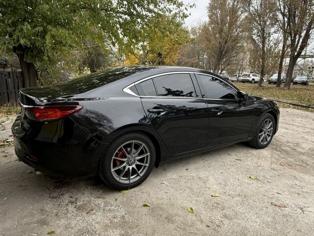 Чорний Мазда 6, об'ємом двигуна 0 л та пробігом 180 тис. км за 9800 $, фото 3 на Automoto.ua