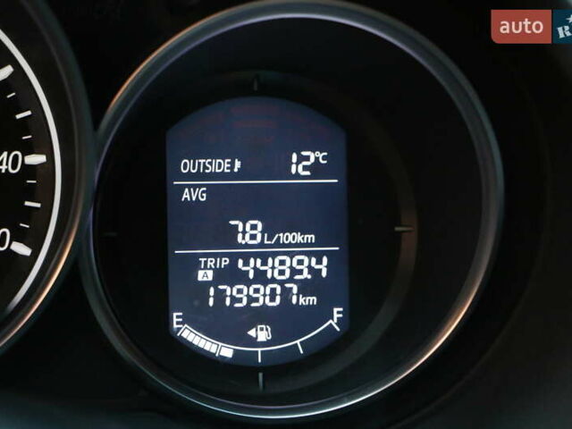 Черный Мазда 6, объемом двигателя 2.5 л и пробегом 179 тыс. км за 11700 $, фото 17 на Automoto.ua