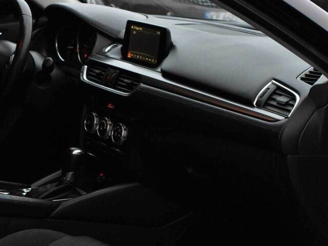 Черный Мазда 6, объемом двигателя 2.5 л и пробегом 182 тыс. км за 12999 $, фото 10 на Automoto.ua